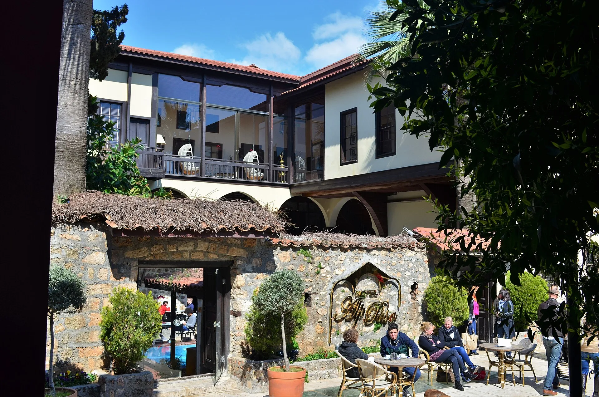 Alp Paşa Hotel