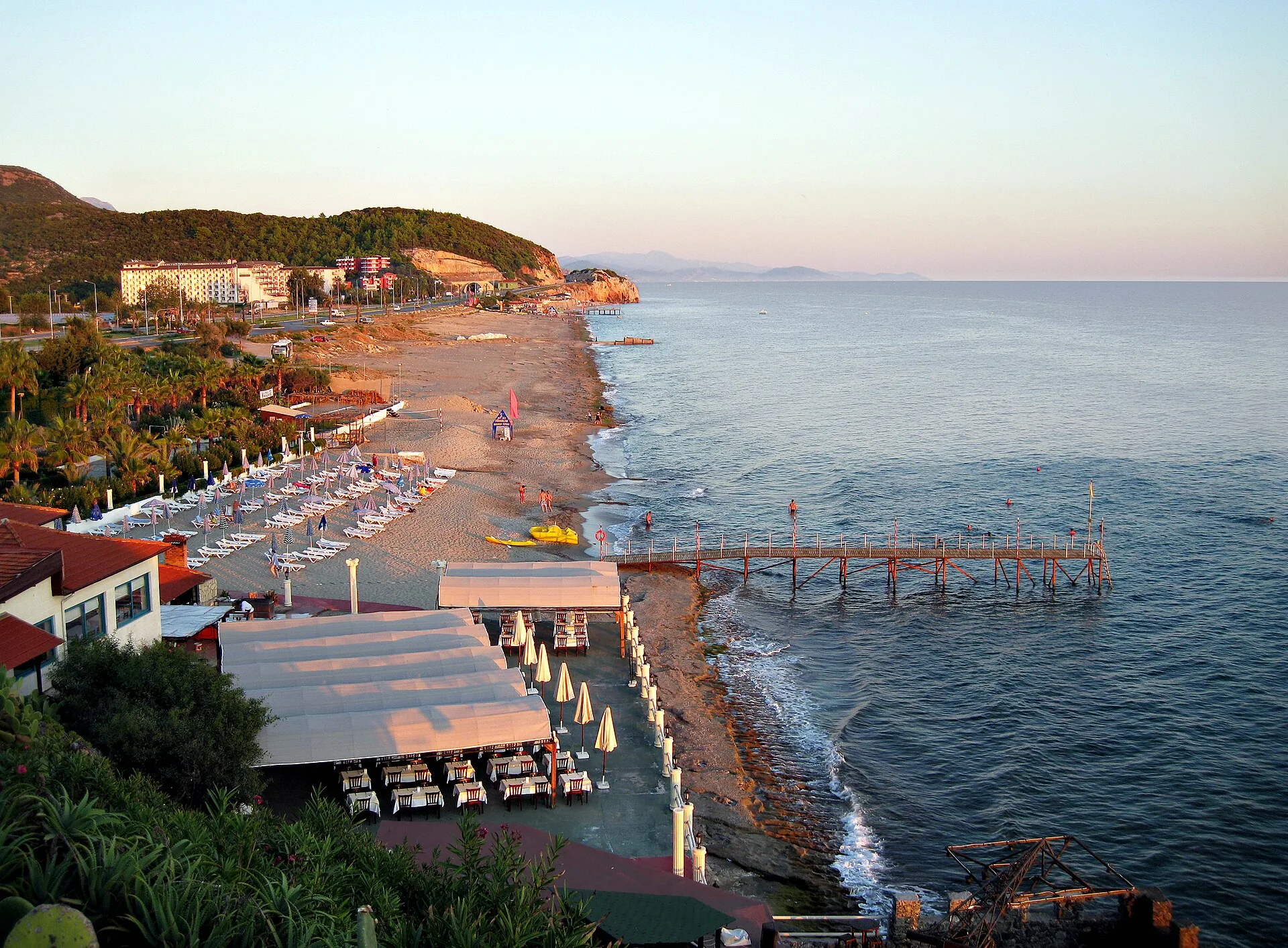 Palmeras Beach Hotel